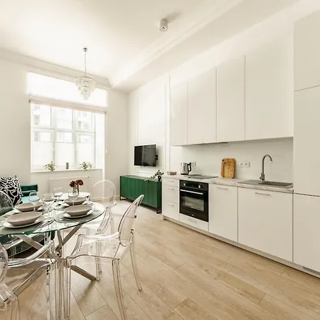Apartament Art Deco Spokojna 10 *